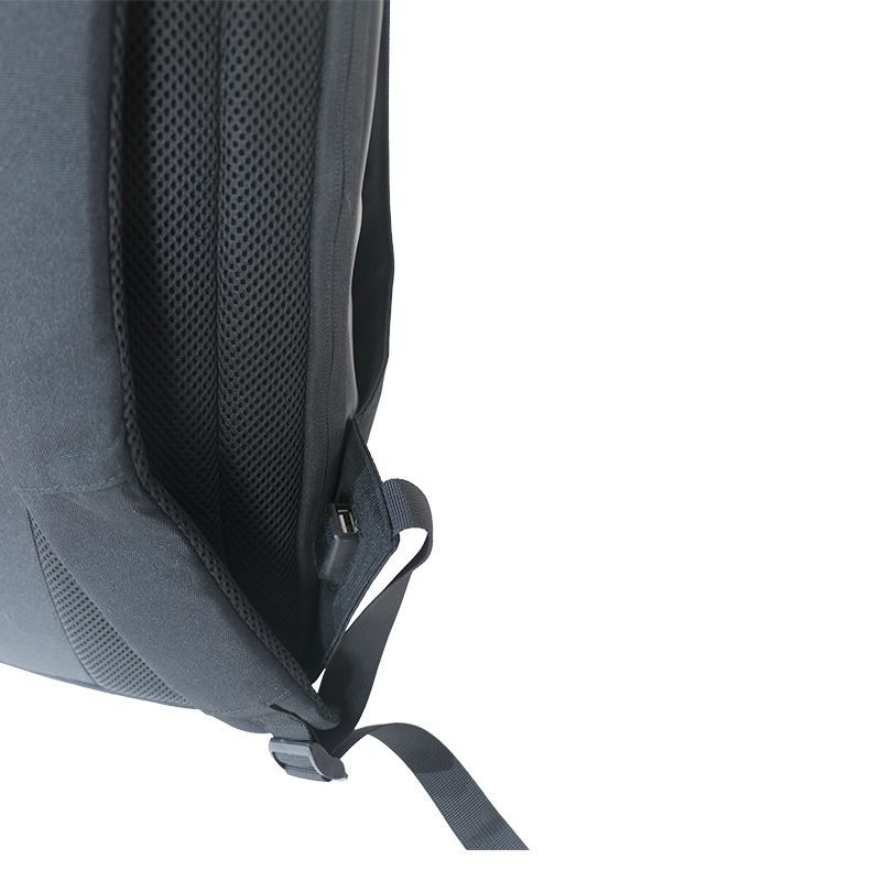 カスタマイズされたロゴエコフレンドリーバックパック防水ディープグリーンRPET素材USB充電ラップトップを運ぶバックパック